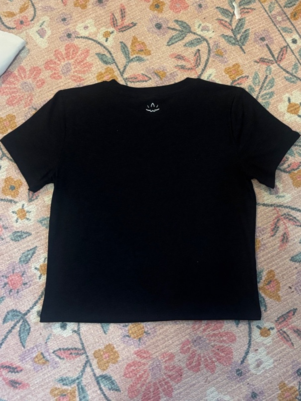 Beyond Yoga Black Short Sleeve Crew Tee